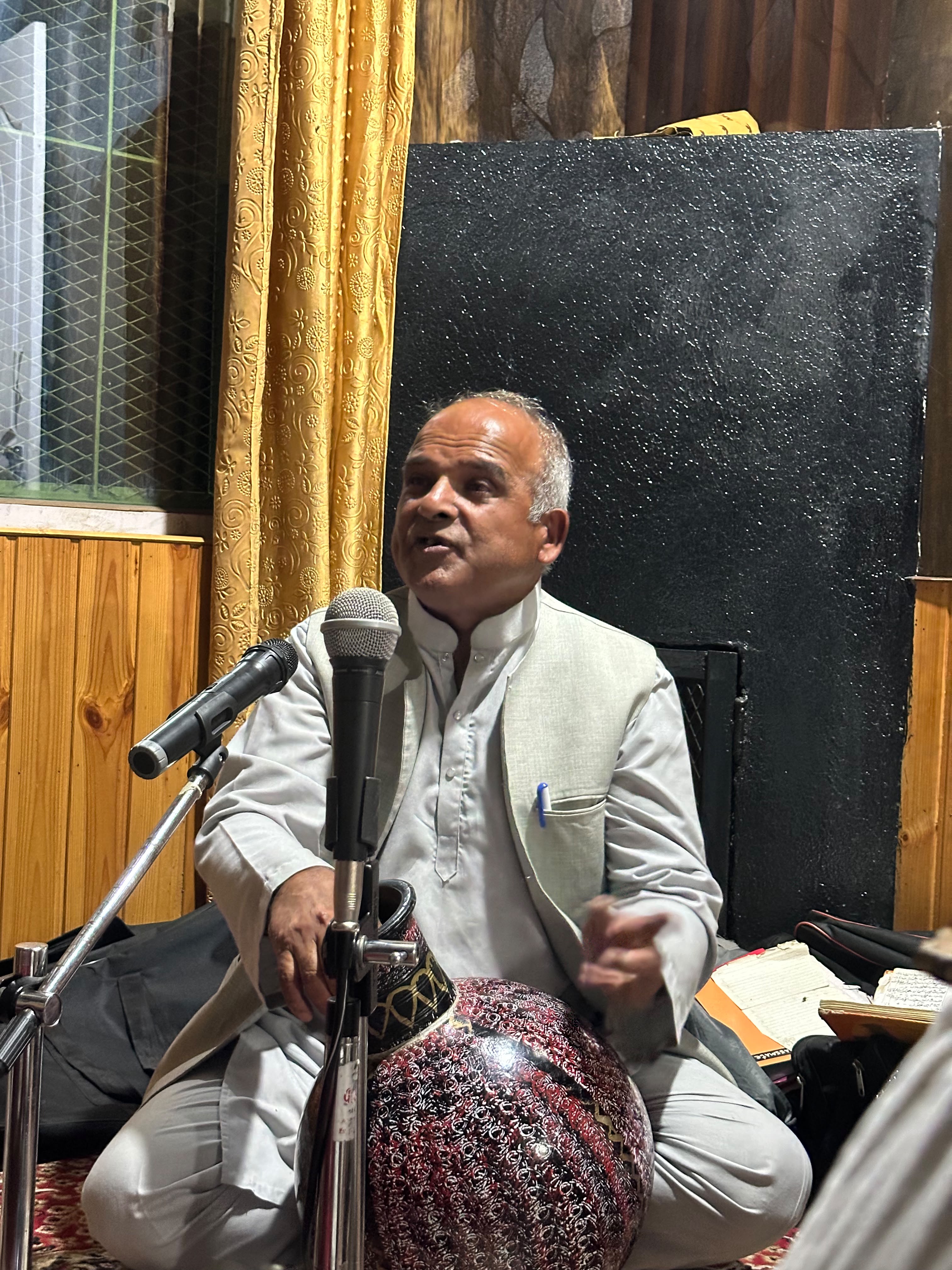 MANZOOR ANZWAL: FINDING THE FAQEERA